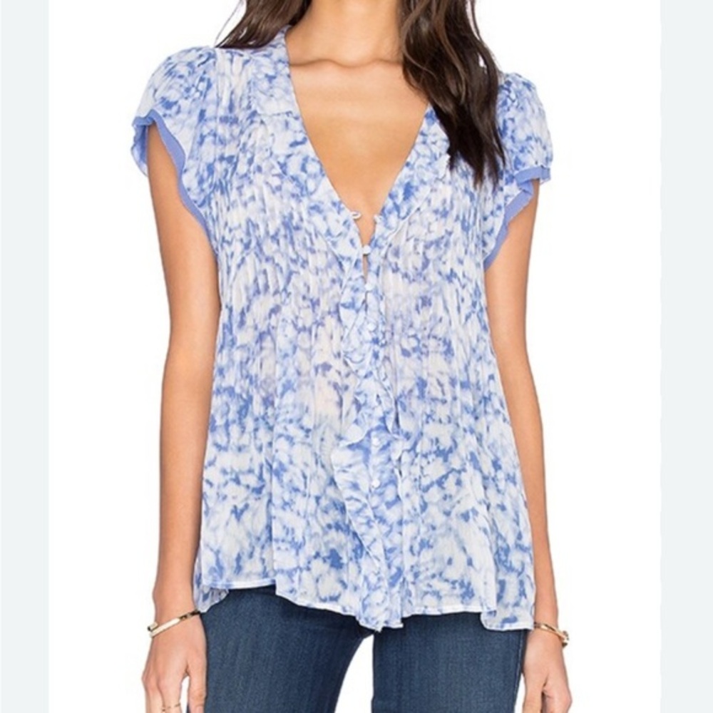 Joie Cayden sheer ice blue and white‎ blouse. Breezy and easy to wear. Size XS